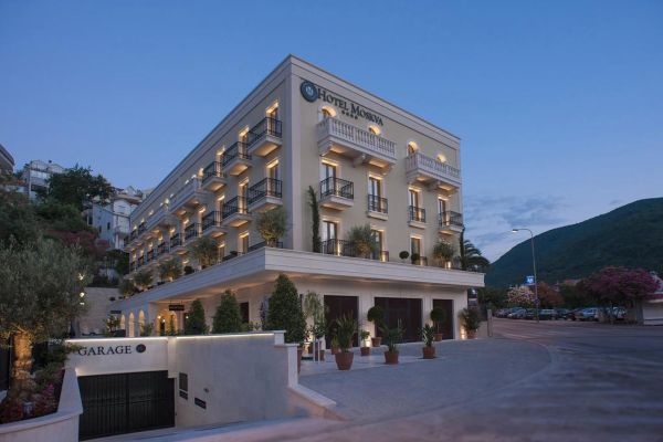 Hotel Moskva (Budva)